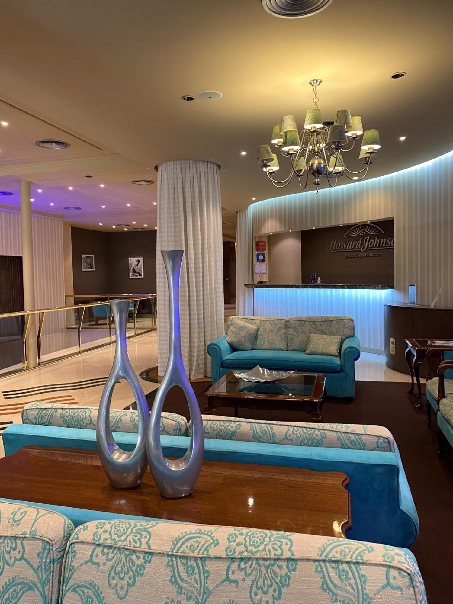 Howard Johnson Plaza Florida Street Hotel 4*